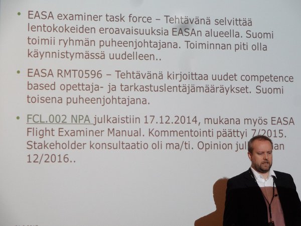 DSC04005 Tarkastuslentäjien kertauskoulutus.jpg