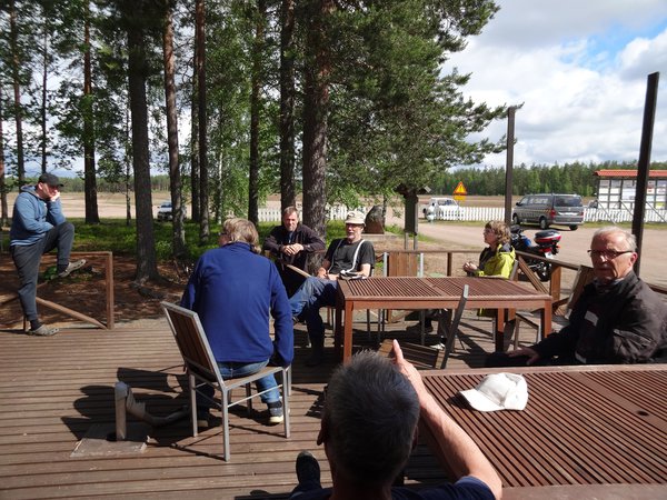 DSC04678 Terassielämää.jpg