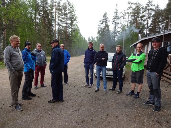DSC05994 UPM päiväporukka ja RJ.jpg
