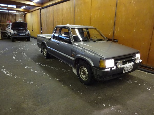 DSC06780 Uusi Mazda.jpg