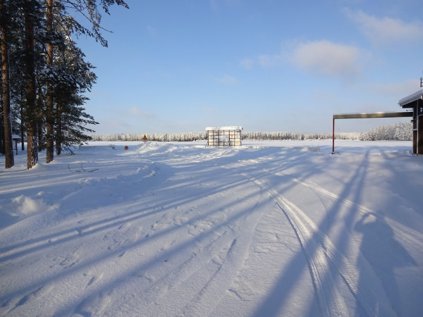 Helmikuun kahdenkymmenen pakkasasteen keliä