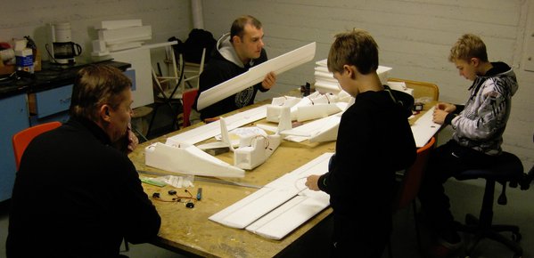 A103.jpg (309.19 KiB) Katsottu 12041 kertaa A103.jpg
