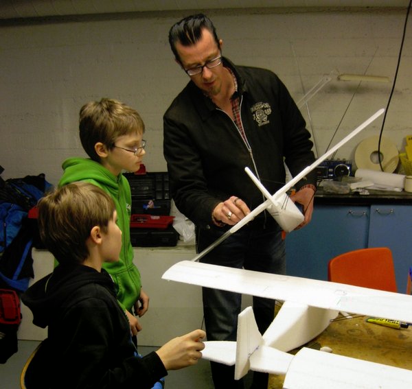 A182.jpg (164.2 KiB) Katsottu 14527 kertaa A182.jpg