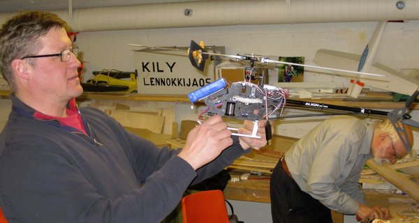 A215.jpg (317.43 KiB) Katsottu 14497 kertaa A215.jpg